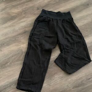 Black linen pants inizio